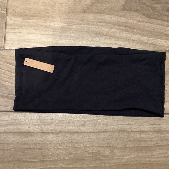 Skims 
FITS EVERYBODY BANDEAU BRA - Picture 2 of 3